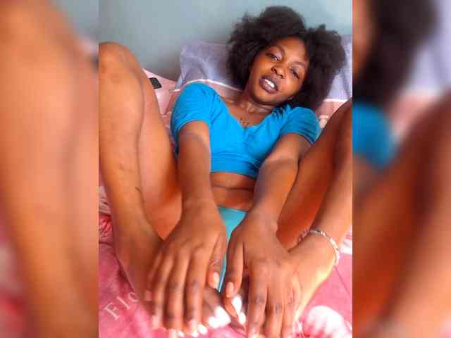 underratedbarb webcam