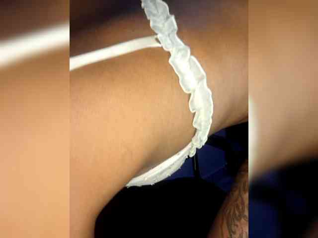 underratedbarb webcam