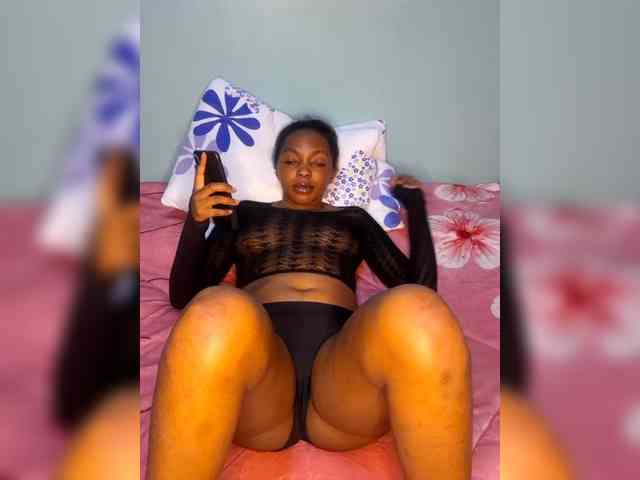 underratedbarb webcam