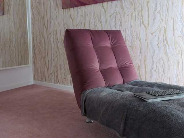 EllaMuse's Thumb Image