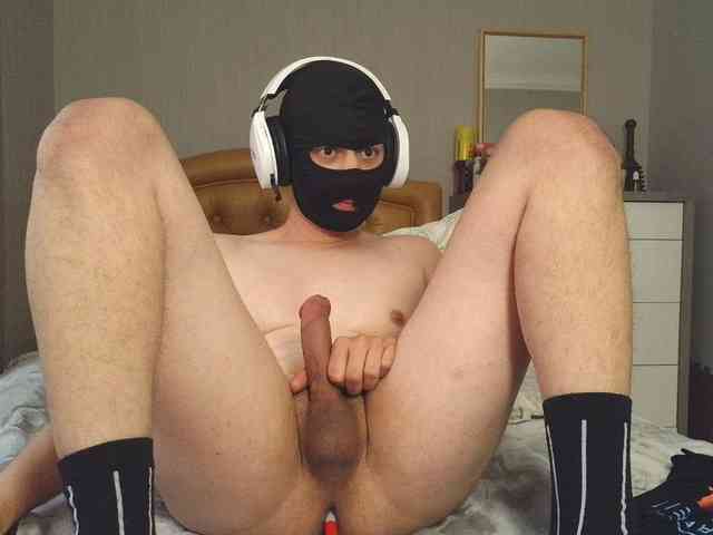 whiteguy77 whiteguy77