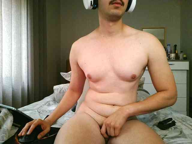 whiteguy77 whiteguy77