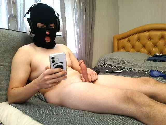 whiteguy77 whiteguy77