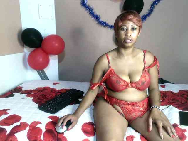 NaughtyCakexxxx webcam