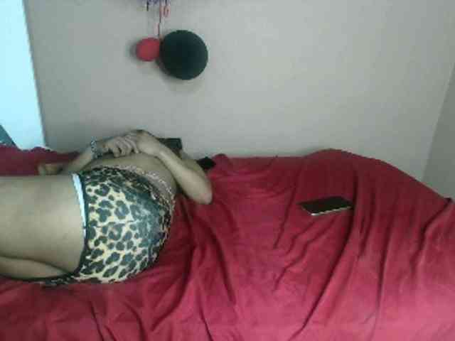 NaughtyCakexxxx webcam