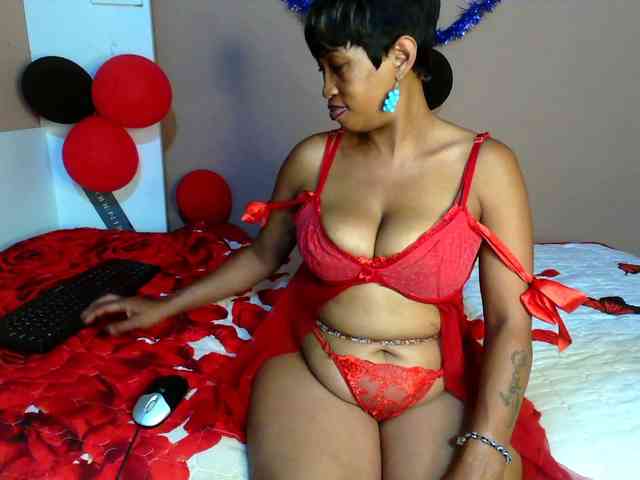 NaughtyCakexxxx webcam