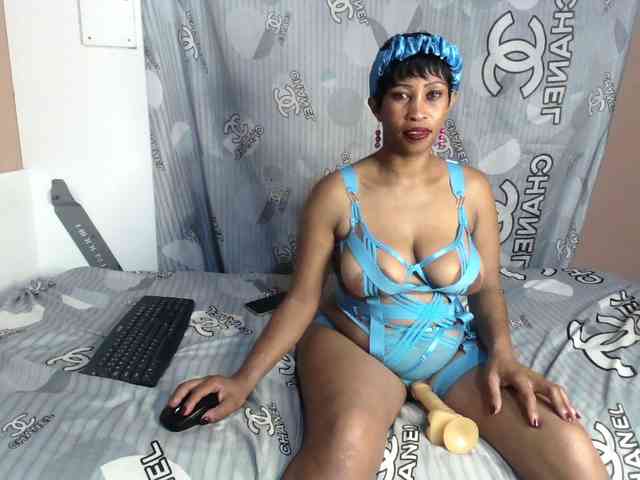 NaughtyCakexxxx NaughtyCakexxxx