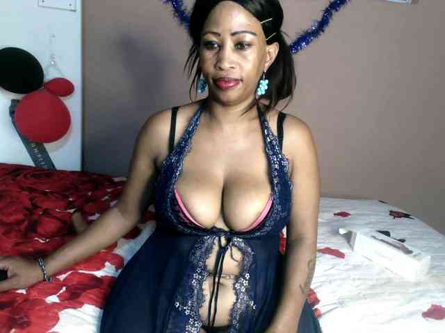 NaughtyCakexxxx webcam