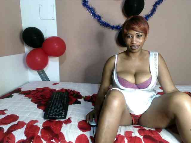 NaughtyCakexxxx webcam
