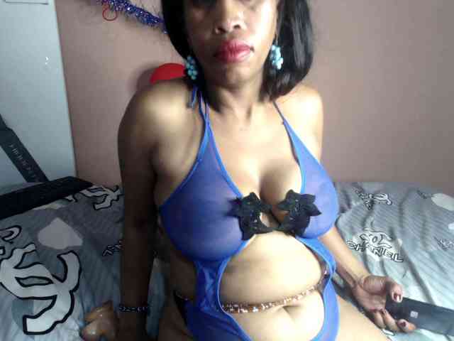 NaughtyCakexxxx webcam