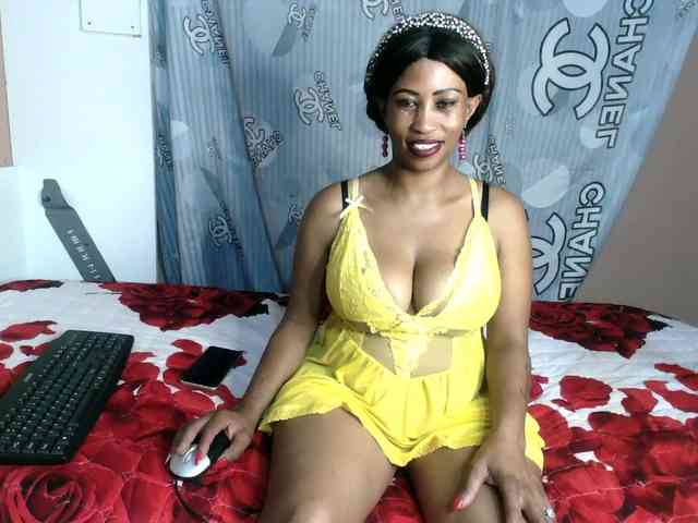 NaughtyCakexxxx webcam