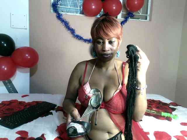 NaughtyCakexxxx webcam