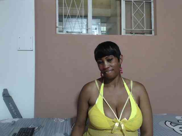 NaughtyCakexxxx webcam