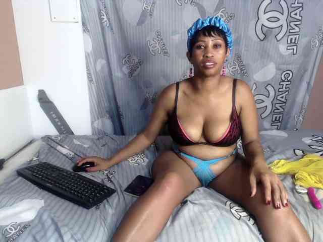 NaughtyCakexxxx NaughtyCakexxxx