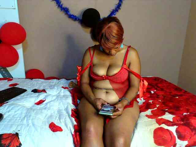 NaughtyCakexxxx webcam