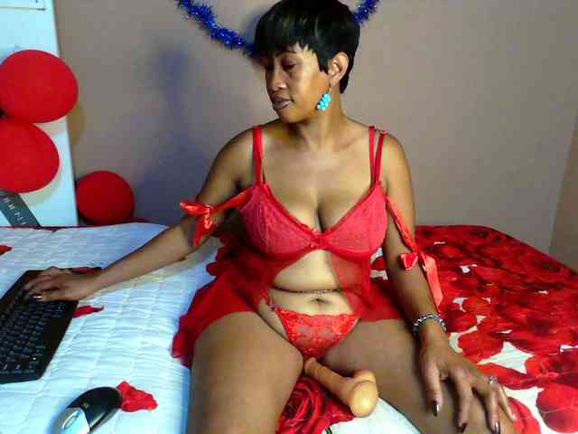 NaughtyCakexxxx webcam