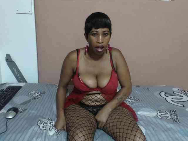 NaughtyCakexxxx webcam