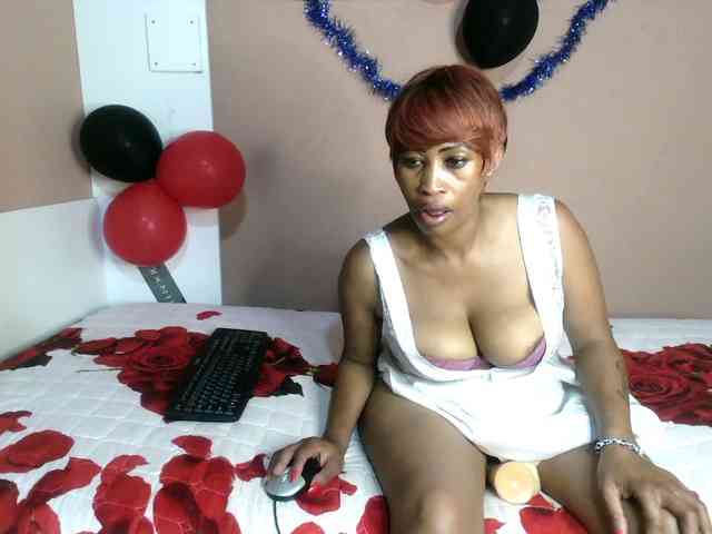 NaughtyCakexxxx webcam