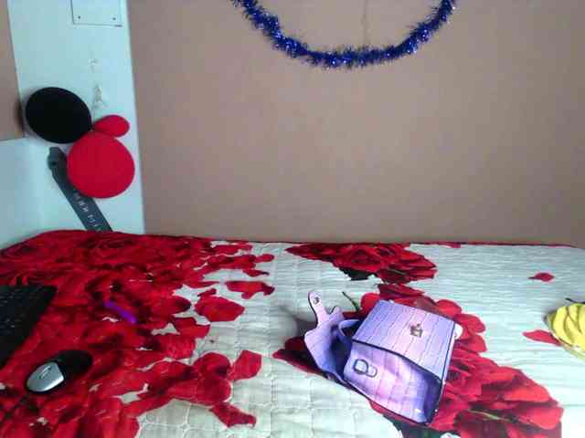 NaughtyCakexxxx webcam