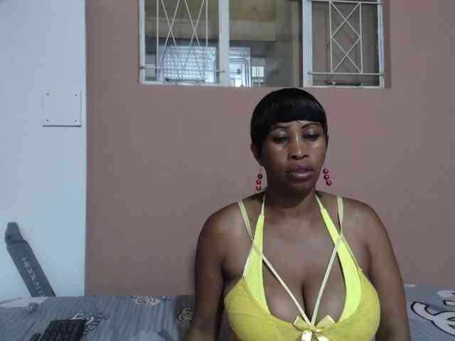 NaughtyCakexxxx webcam