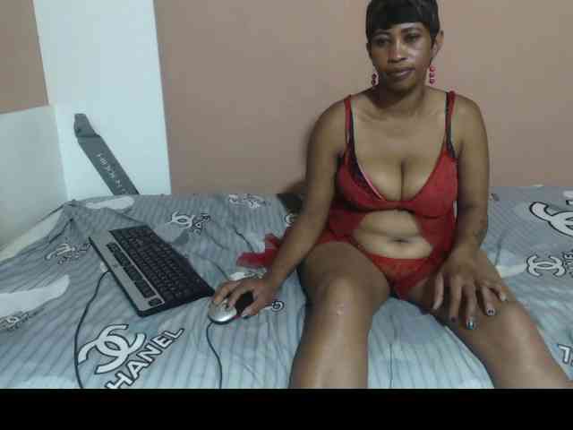 NaughtyCakexxxx webcam