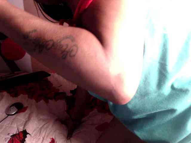 NaughtyCakexxxx webcam