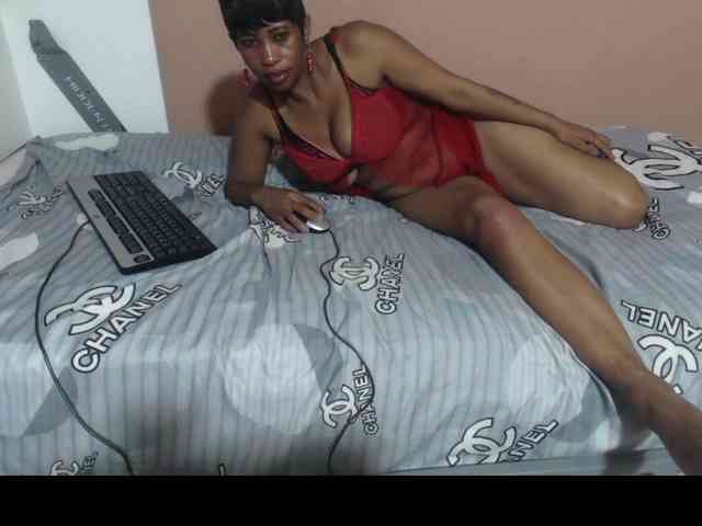 NaughtyCakexxxx webcam