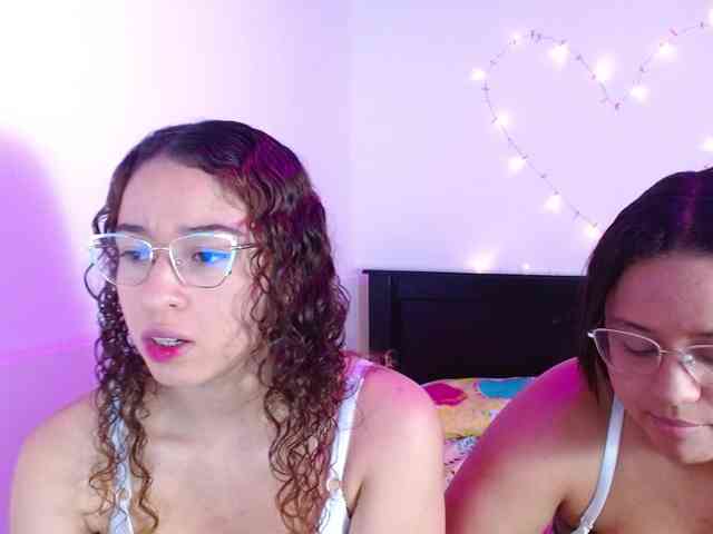 adeline-samy822 webcam