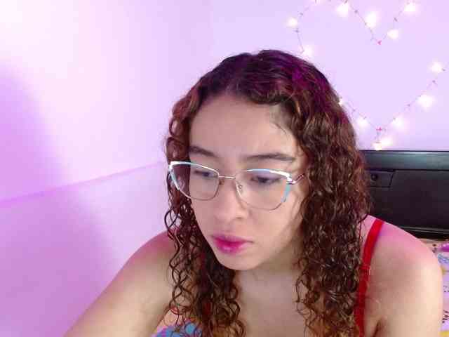 adeline-samy822 webcam