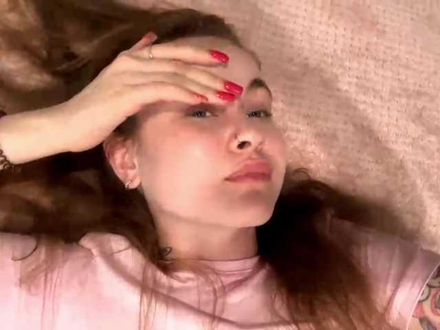  CaroylnBarbier chat room