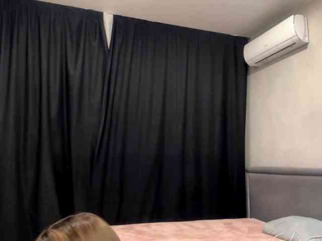 CaroylnBarbier webcam