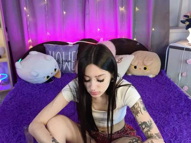 CosmicCanddy's BongaCams show and profile