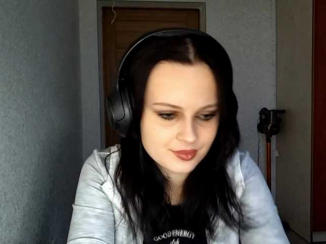 DelfinaStrauss's BongaCams show and profile