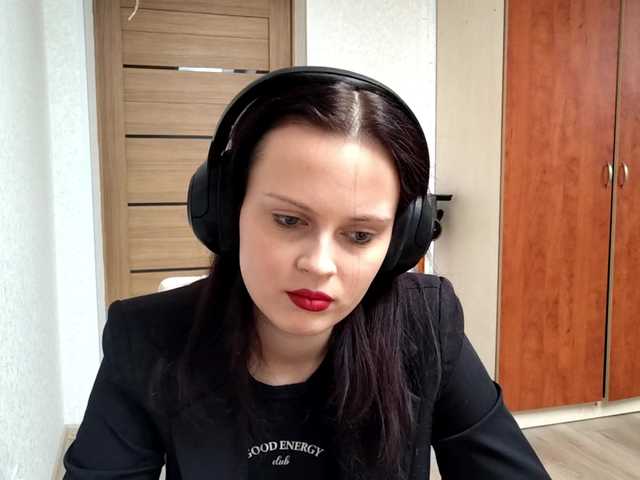 DelfinaStrauss's BongaCams show and profile