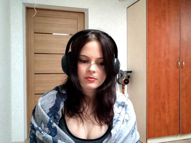 DelfinaStrauss's BongaCams show and profile