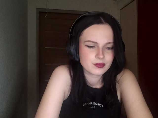 DelfinaStrauss's BongaCams show and profile