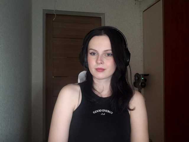 DelfinaStrauss's BongaCams show and profile