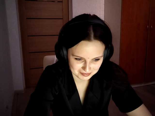 DelfinaStrauss's BongaCams show and profile