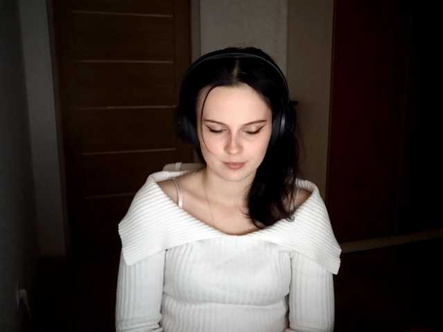 DelfinaStrauss's BongaCams show and profile