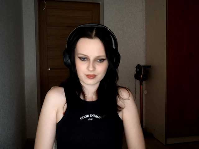 DelfinaStrauss's BongaCams show and profile