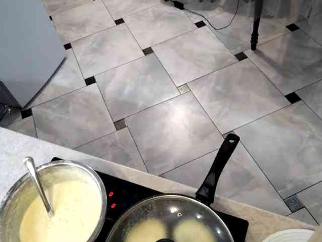 DelfinaStrauss webcam