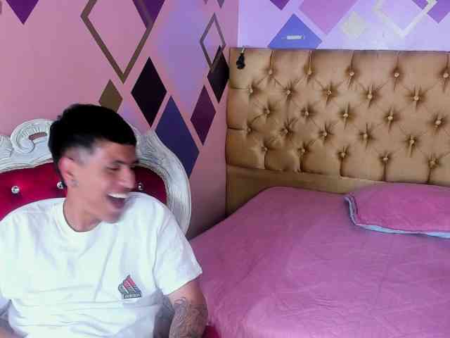 TeamSweetSins webcam