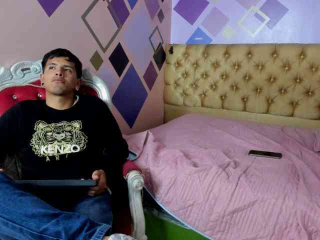 TeamSweetSins webcam