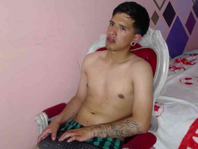 TeamSweetSins webcam