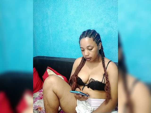 Maycurse Live Cam on BongaCams and RICams