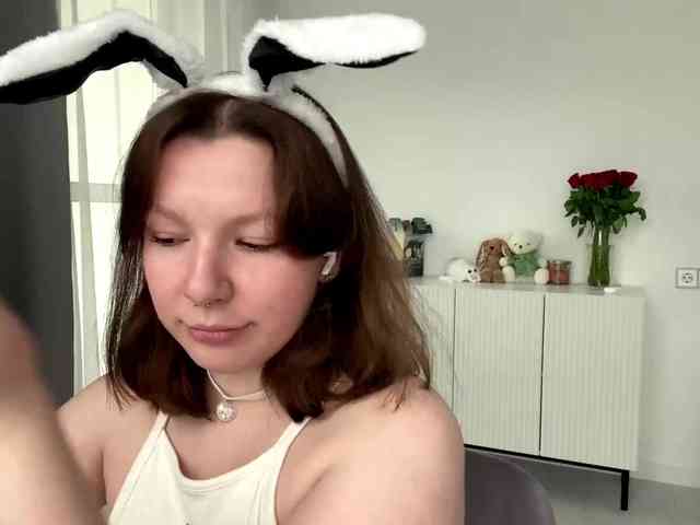 MaryannaZacate webcam