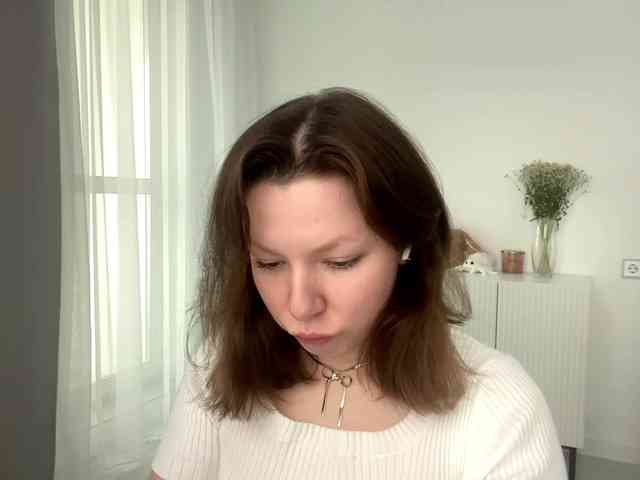 MaryannaZacate webcam