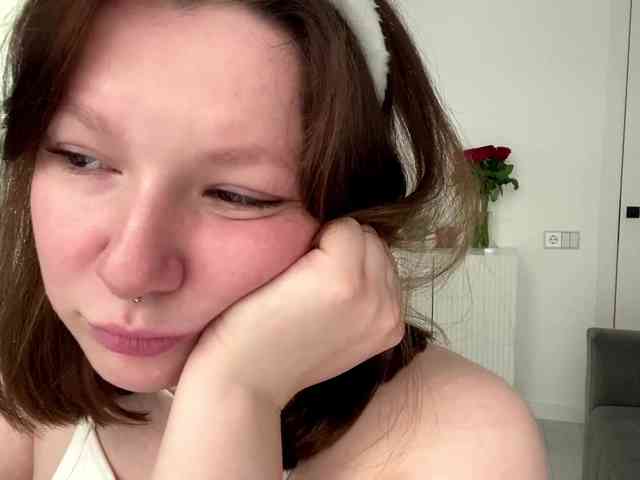 MaryannaZacate webcam