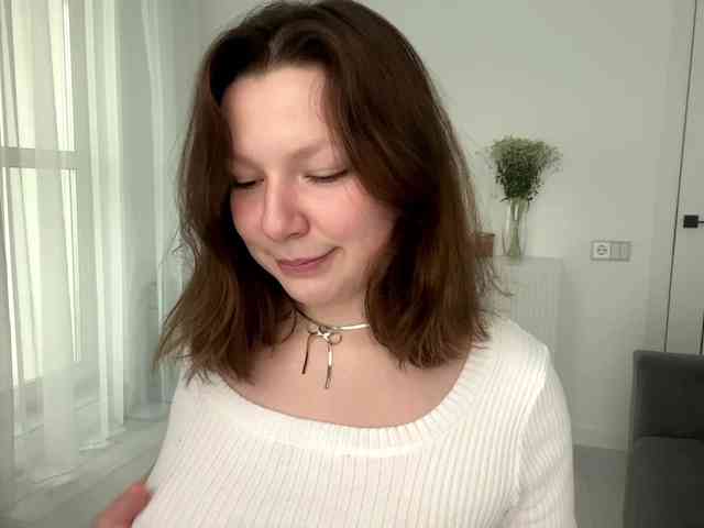 MaryannaZacate webcam