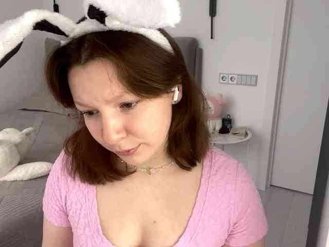 MaryannaZacate webcam